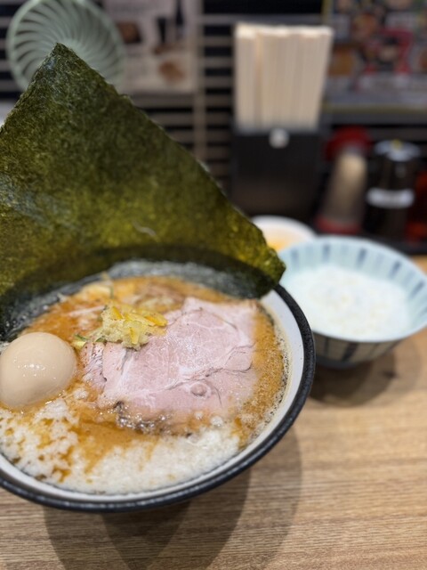 Asakusa Jukusei Miso Ramen Noriaki Bibi (浅草 熟成味噌らーめん のりあき・美々)