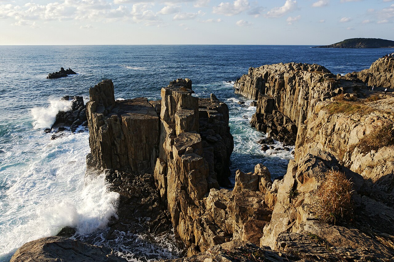 Tojinbo Cliffs