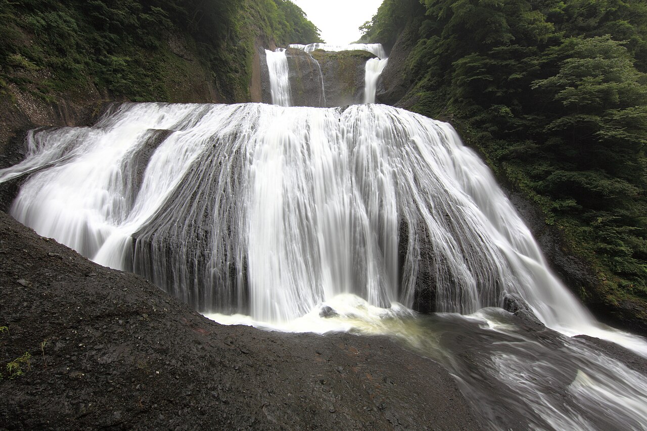 Fukuroda Falls
